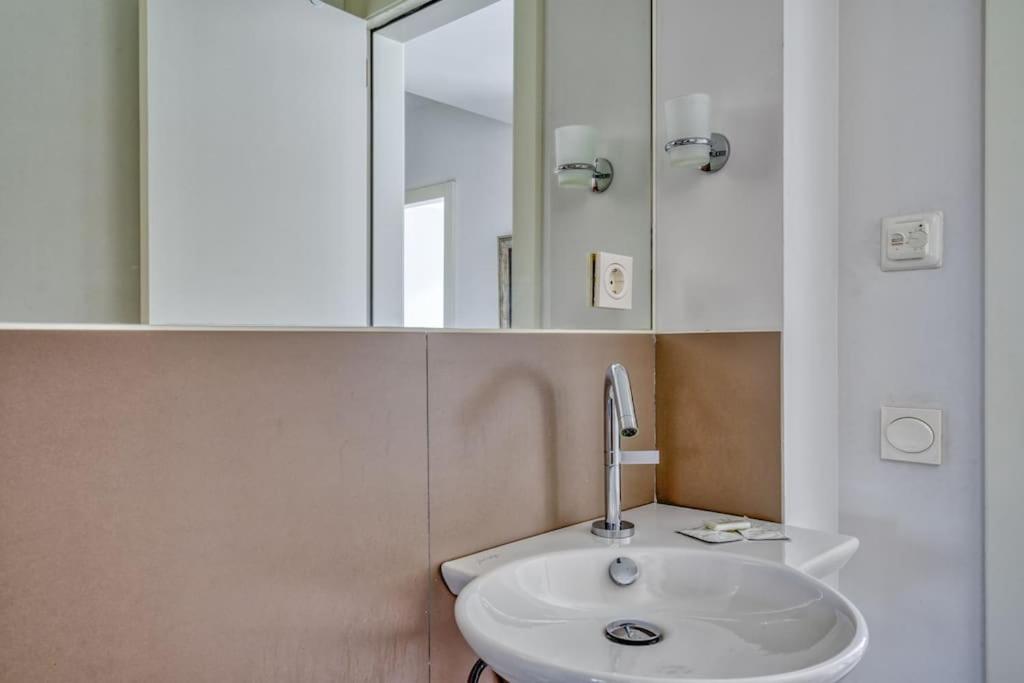 Lejlighed Sunny Terrace With Jacuzzi In El Higueron By Costarentals - Ref 26